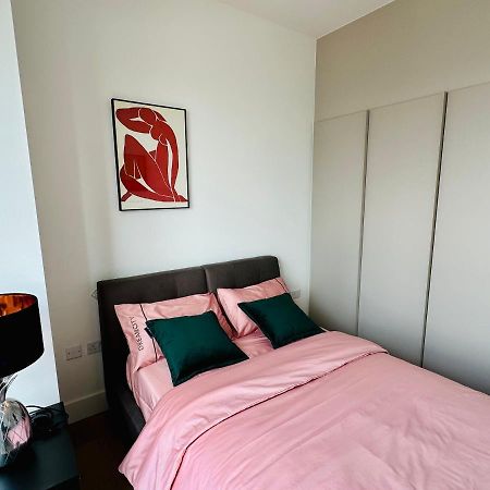 Luxury Central Flat With Stunning Views And Pool London Ngoại thất bức ảnh