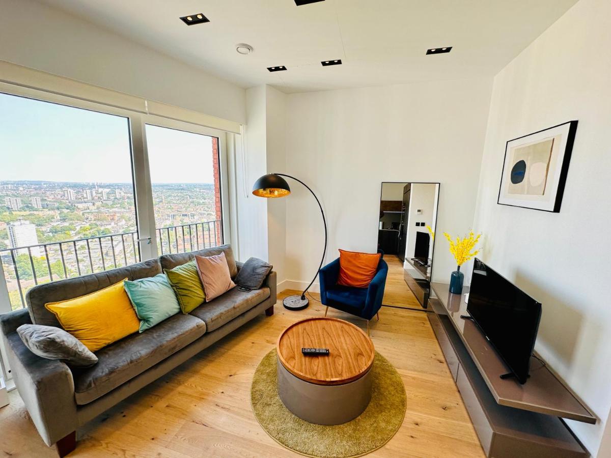 Luxury Central Flat With Stunning Views And Pool London Ngoại thất bức ảnh